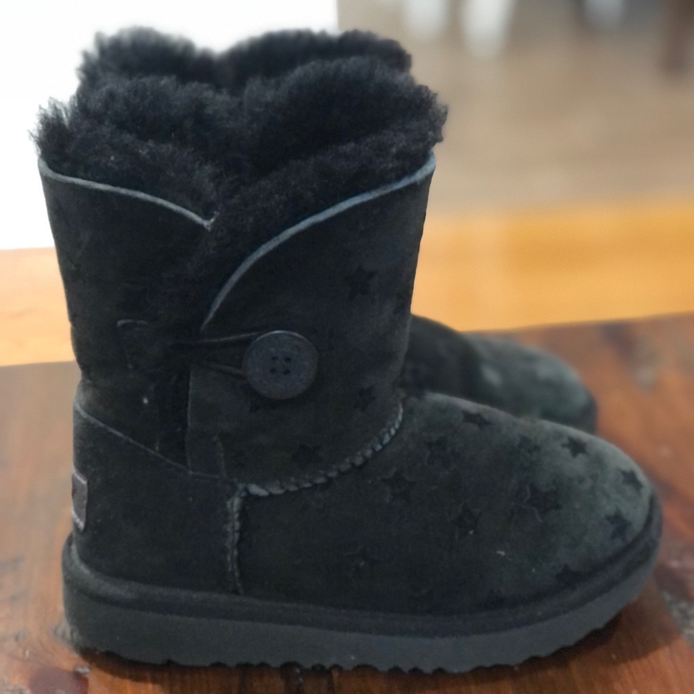 Girls Uggs